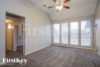 136 Woodcreek Dr in Rockwall, TX - Building Photo - Building Photo