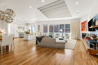 1515 Walnut St in Kansas City, MO - Foto de edificio - Interior Photo