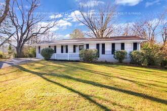 2947 Philadelphia Pl in Atlanta, GA - Building Photo - Building Photo