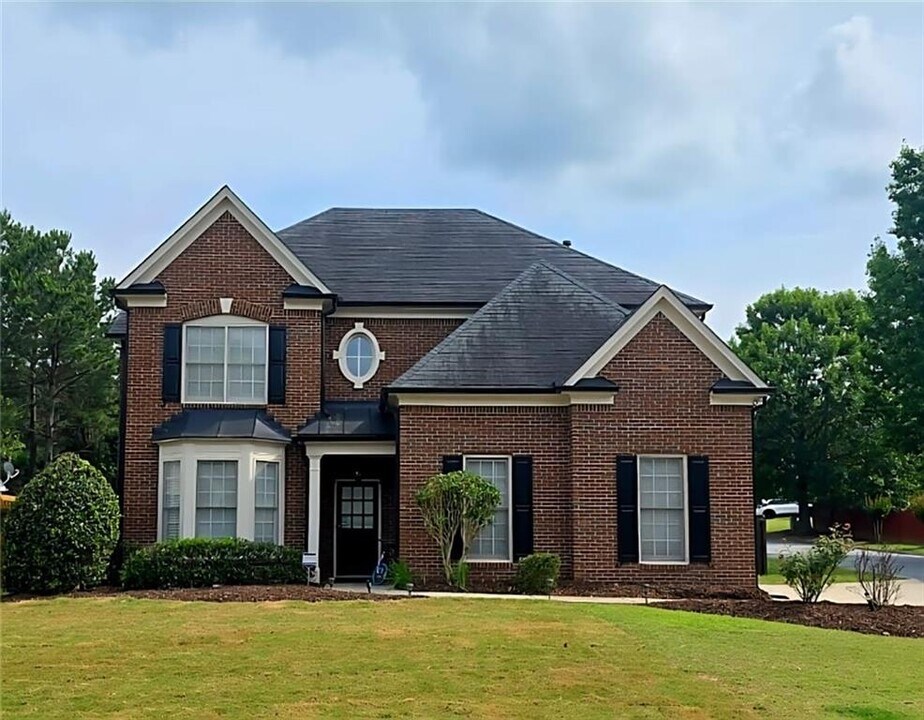 12592 Waterside Dr in Alpharetta, GA - Building Photo