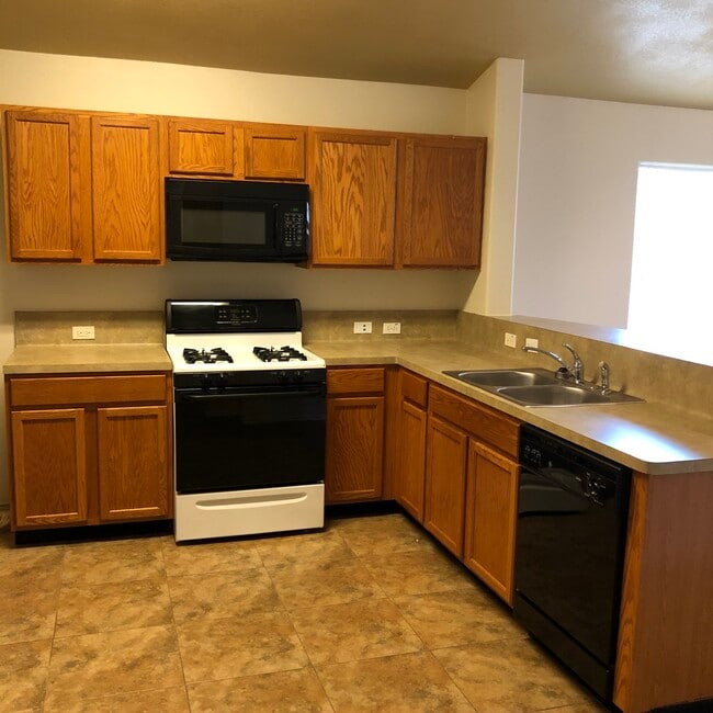 property at 19023 Yaupon Pass Dr