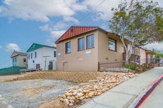 3950-52 C St in San Diego, CA - Foto de edificio - Building Photo