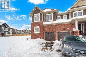 106 Sanders Rd in Erin, ON - Building Photo - Building Photo