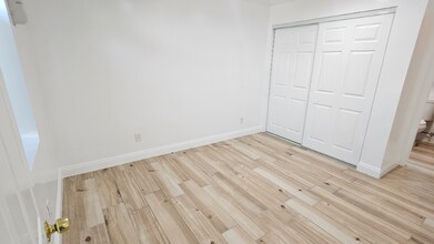 600 N Willow Ave in Compton, CA - Building Photo - Building Photo