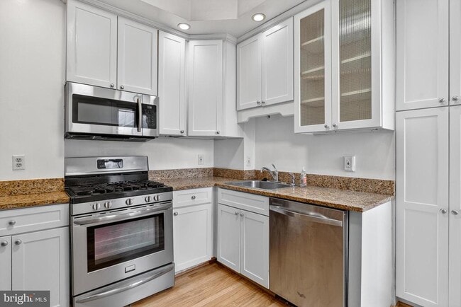 1916 15th St NW in Washington, DC - Building Photo - Building Photo