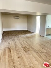 9949 Pinewood Ave in Los Angeles, CA - Building Photo - Building Photo