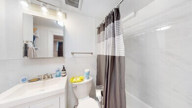 90 Marlborough St, Unit 1 in Boston, MA - Building Photo - Building Photo