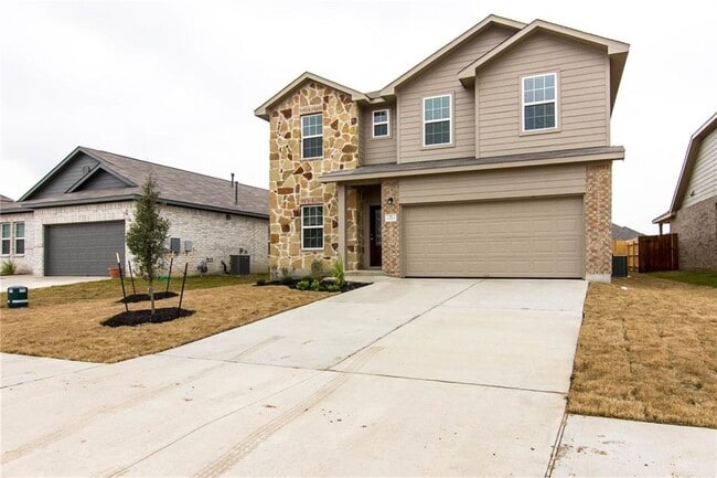 17005 Lathrop Ave in Pflugerville, TX - Building Photo - Building Photo