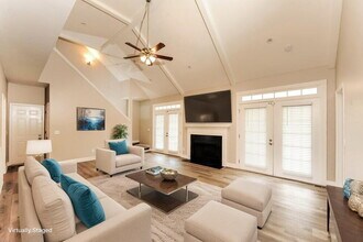 240 Hardwood Ct in Adairsville, GA - Building Photo - Building Photo