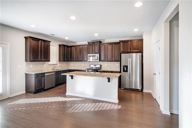 5310 Whisper Point Blvd in Cumming, GA - Building Photo - Building Photo