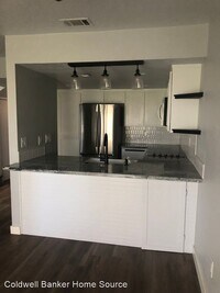 14736 Chaparral Ln photo'