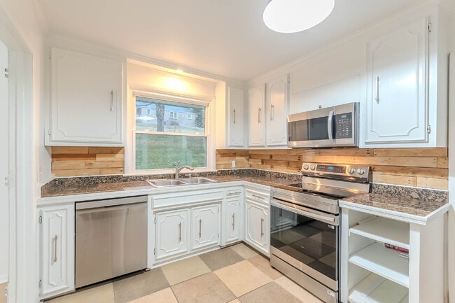567 Valleywood Dr in Nashville, TN - Building Photo - Building Photo