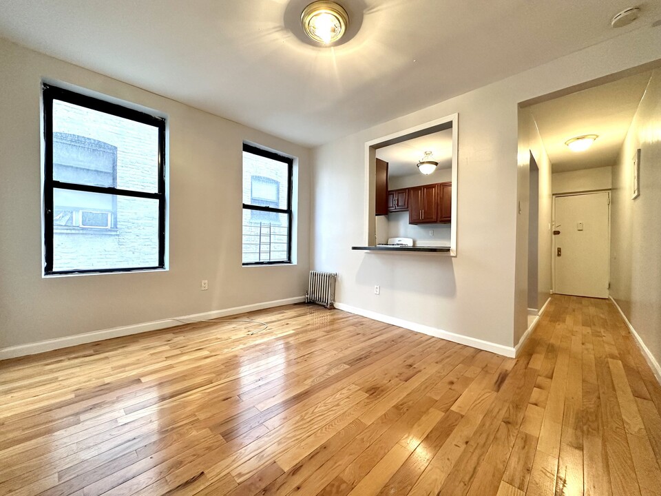 539 W 156th St in New York, NY - Building Photo