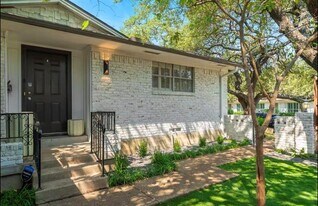 9003 Villa Park Cir in Dallas, TX - Building Photo
