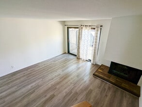 3520 Shelter Creek Dr in Napa, CA - Building Photo - Building Photo