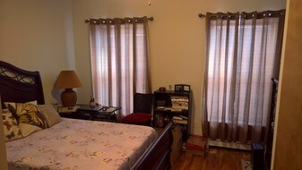 159 E 121st St, Unit 3 in New York, NY - Building Photo