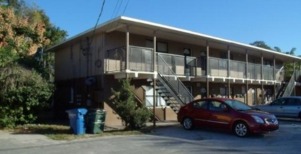 455 Avenue T NE in Winter Haven, FL - Foto de edificio - Building Photo