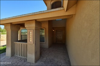 10397 Carter Scott Pl in Socorro, TX - Building Photo - Building Photo