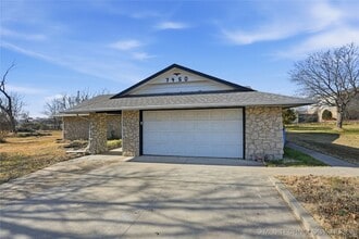7450 N 117th E Ave in Owasso, OK - Building Photo - Building Photo