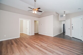 2625 Northwold Rd in Columbus, OH - Foto de edificio - Building Photo