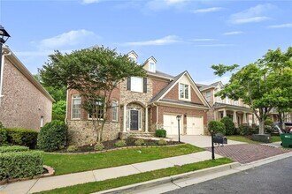 250 Wembley Cir in Atlanta, GA - Building Photo - Building Photo