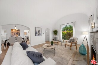 205 S Hamel Dr in Beverly Hills, CA - Building Photo - Building Photo