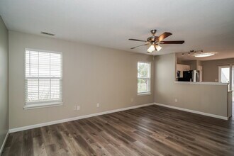 1120 Central Park Blvd N in Greenwood, IN - Building Photo - Building Photo