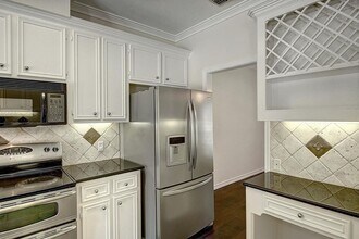 5101 Cavendish Dr in Corpus Christi, TX - Building Photo - Building Photo