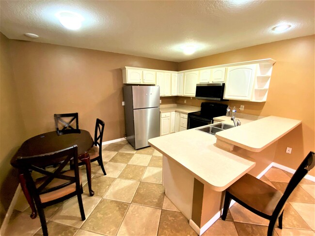 22 Tulip Ave in Cocoa Beach, FL - Building Photo - Building Photo