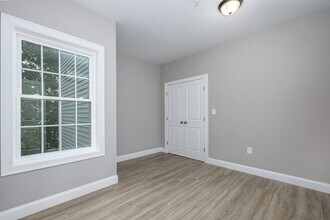241 Mountain Ave, Unit #5 in Revere, MA - Building Photo - Building Photo