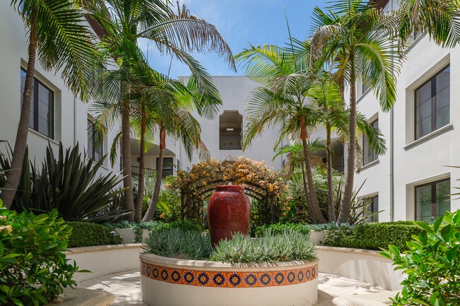 Metro Art Sherman Oaks Luxury Living