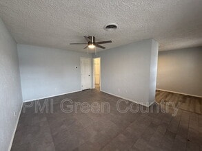 232 S Indianola St in Pryor, OK - Building Photo - Building Photo