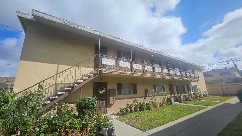 1650 226th St-Unit -5 in Torrance, CA - Foto de edificio