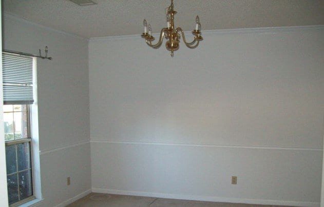 property at 440 Arlington Dr