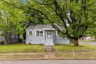 1001 Valley Rd Pl in Birmingham, AL - Building Photo - Building Photo