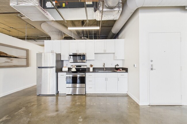 RiverFront live - Work Lofts