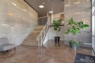1643 Sixth Ave-Unit -112 in San Diego, CA - Foto de edificio - Building Photo