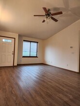 240 Poplar St in Port Orchard, WA - Building Photo - Building Photo