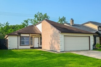8231 Furlong Ln in Houston, TX - Building Photo - Building Photo