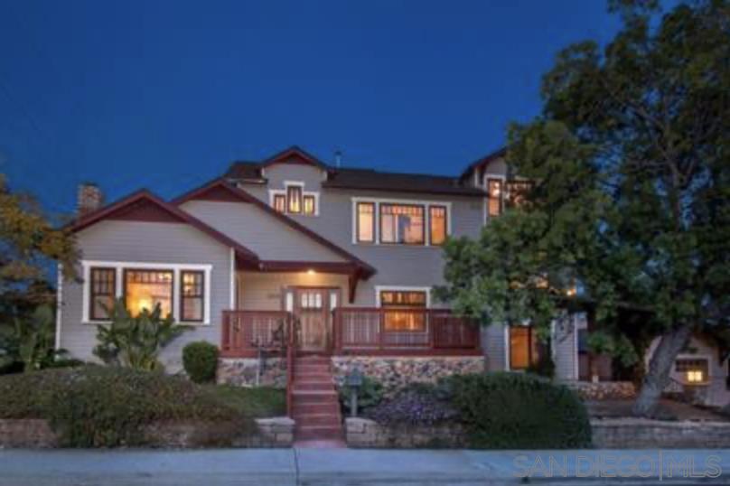 2375 Montclair St in San Diego, CA - Building Photo