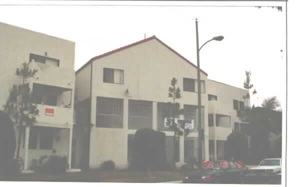 815 Java Ave in Inglewood, CA - Foto de edificio