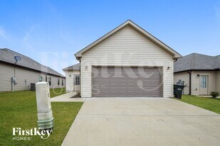 155 Deer Creek Dr in Odenville, AL - Building Photo