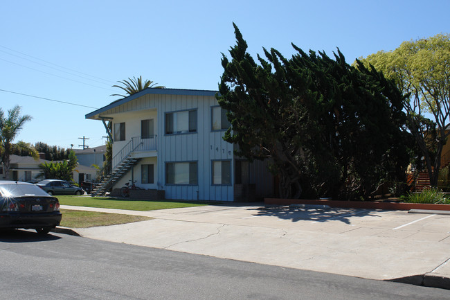 1479 Missouri St in San Diego, CA - Foto de edificio - Building Photo