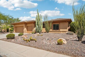42019 N Golf Crest Rd in Anthem, AZ - Building Photo - Building Photo