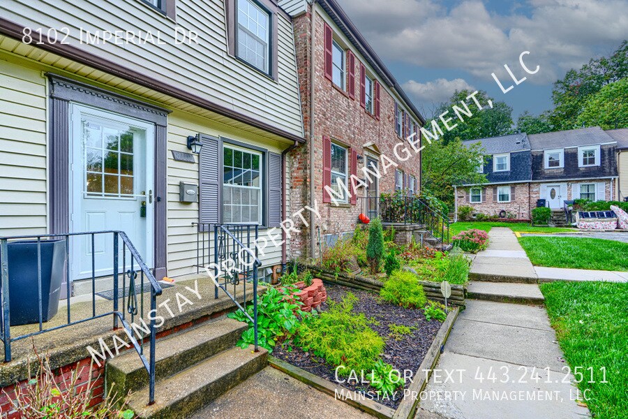 8102 Imperial Dr in Laurel, MD - Building Photo