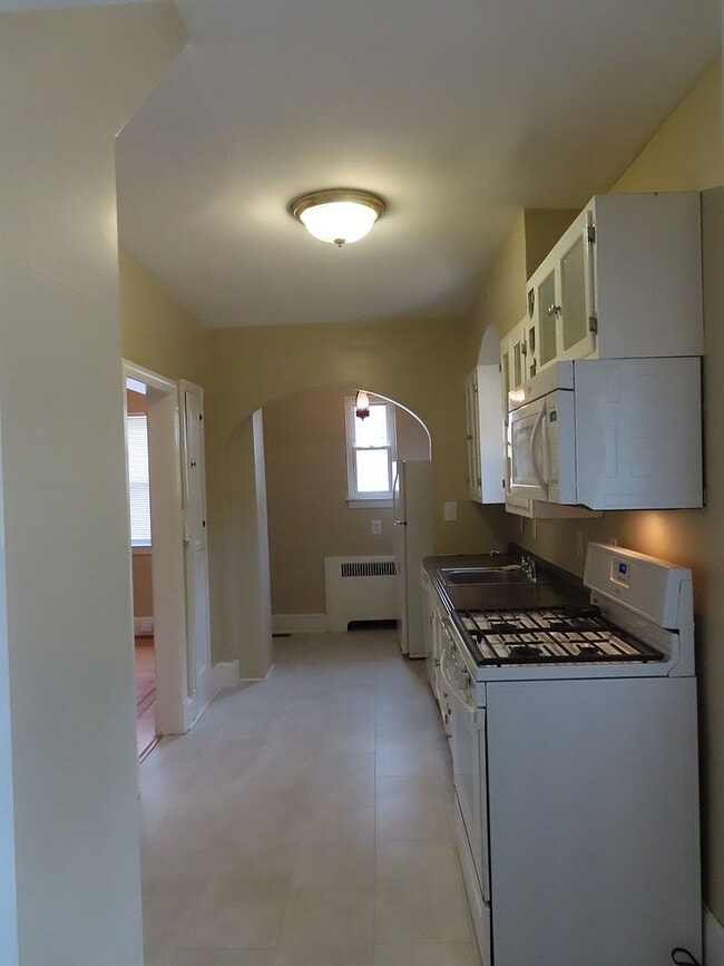 6114 Moyer Ave in Baltimore, MD - Building Photo - Building Photo