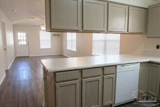 3092 Flintlock Dr in Pensacola, FL - Building Photo - Building Photo