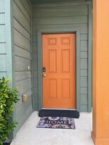 5425 Falling Leaf Ln in Austin, TX - Building Photo