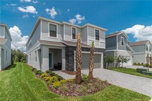 8923 Zurich Ln in Kissimmee, FL - Building Photo