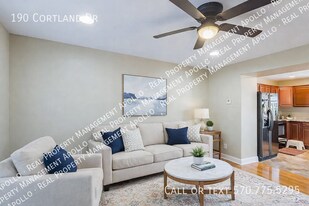 190 Cortland Dr in Danville, PA - Building Photo